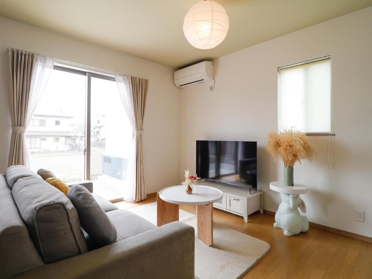 貸別荘 ウサギの郷 Fujikawaguchiko Exterior photo